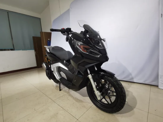 Geely Ming 150cc Water-Cooled Efi Gas Scooter Adv
