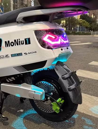 Flymate High Speed Discount 1500W Motor Bike New Design Racing Electrical Motorcycles Adult Electric Scooter Motorcycle